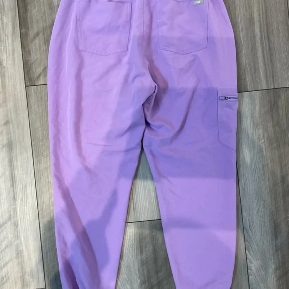 Figs Lavender Scrub Joggers with Teal Drawstring - Picture 5 of 7